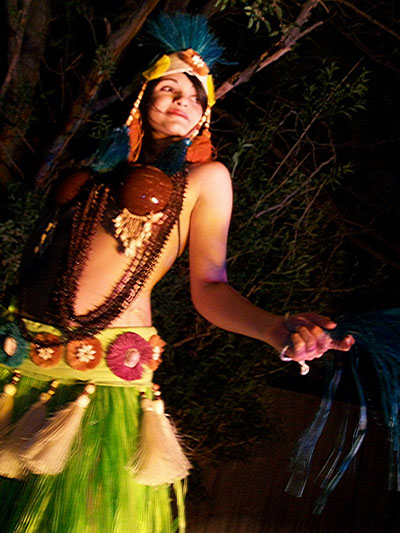 halau-miyoshi-more-night2.jpg